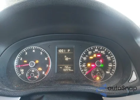 2013 Volkswagen Passat 2.5L S из США, поврежденный, VIN 1VWAP7A34DC057286